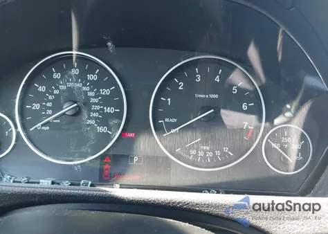 2015 BMW 320I из США, поврежденный, VIN WBA3B1G51FNT05675